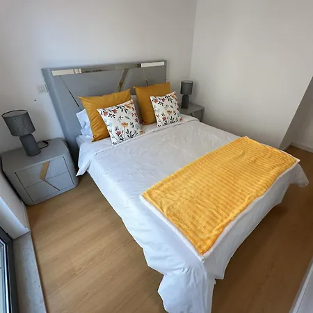 2 Quartos Vista Do Castelo De Sao Jorge Apartment Lisbon